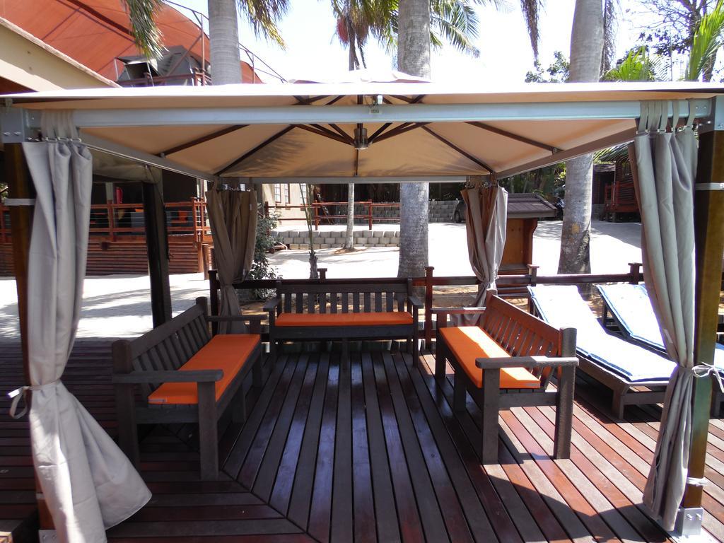 Urban Glamping Tranquil International Backpacking Village Saint Lucia Estuary Eksteriør bilde