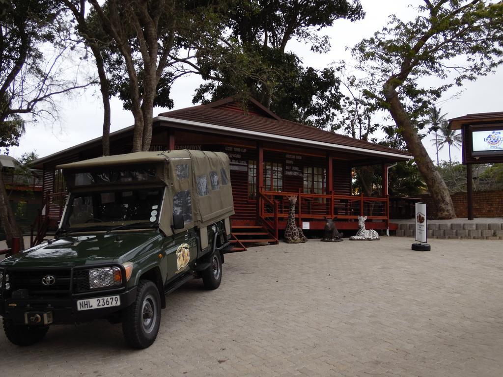 Urban Glamping Tranquil International Backpacking Village Saint Lucia Estuary Eksteriør bilde