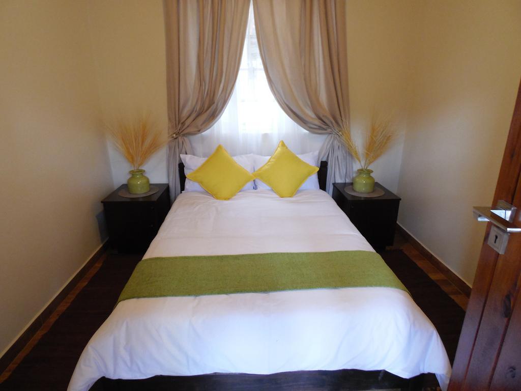Urban Glamping Tranquil International Backpacking Village Saint Lucia Estuary Rom bilde